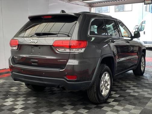 2019 Jeep Grand Cherokee Laredo
