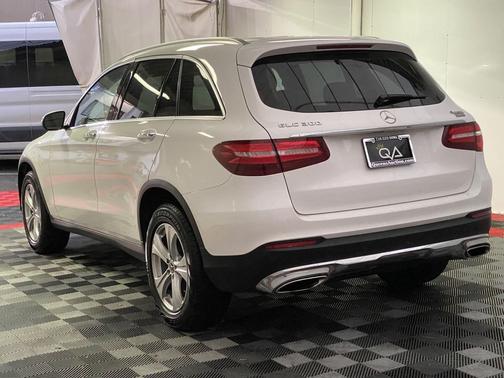 2018 Mercedes-Benz GLC 300 4MATIC