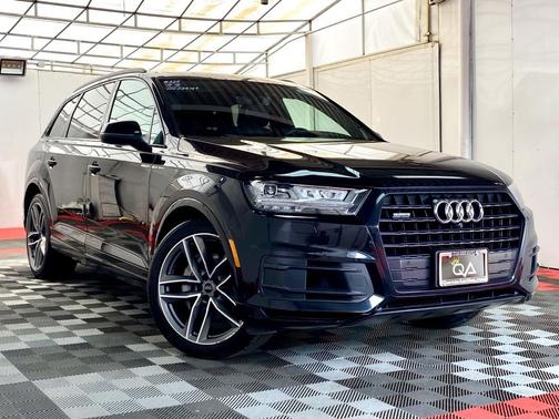 Orca Black Metallic 2018 Audi Q7 3.0T Prestige