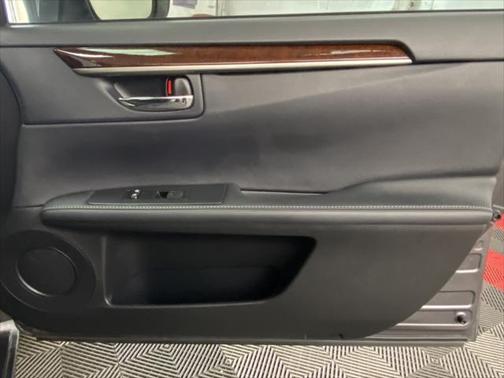 2013 Lexus ES 350 Base
