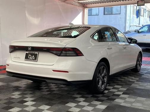 2024 Honda Accord EX 1.5T