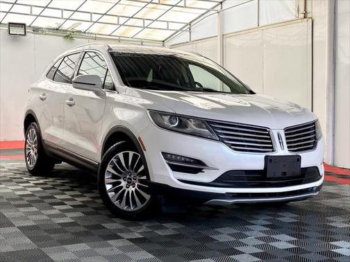 2015 Lincoln MKC Base
