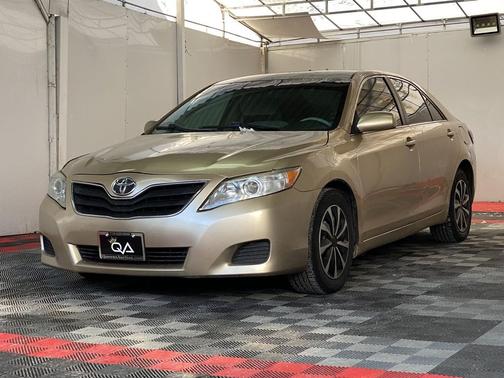 2010 Toyota Camry XLE