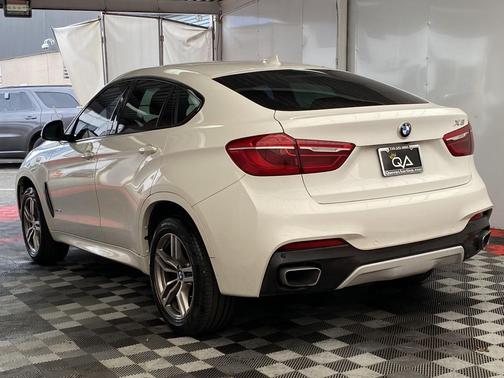 2018 BMW X6 xDrive35i