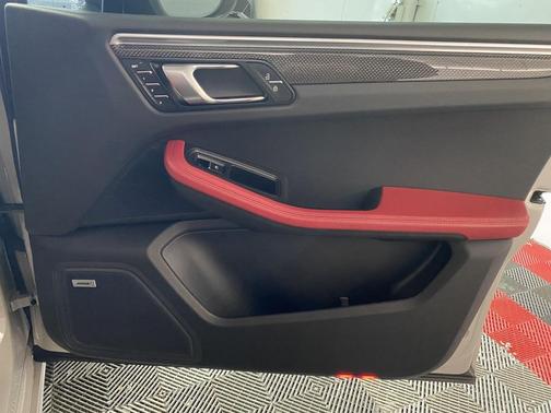 2021 Porsche Macan GTS