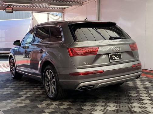 2017 Audi Q7 3.0T Premium