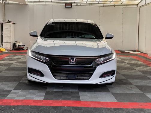 Platinum White Pearl 2020 Honda Accord Sport 1.5T
