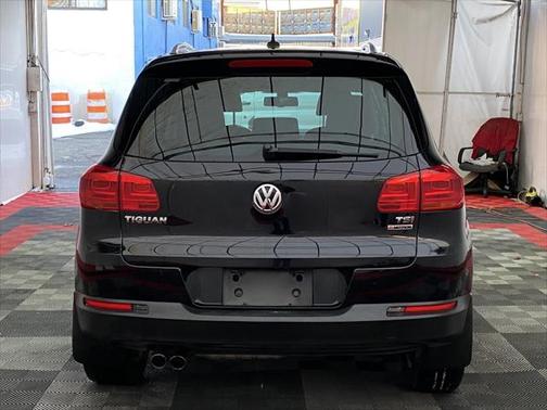 2017 Volkswagen Tiguan 2.0T Wolfsburg Edition