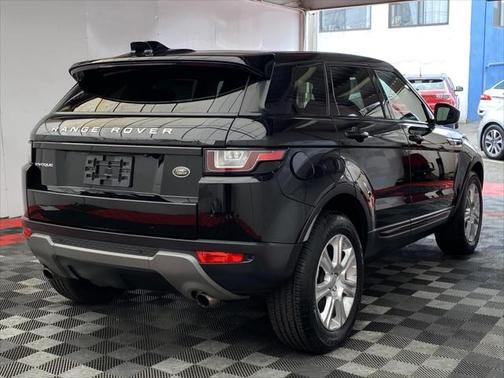 2018 Land Rover Range Rover Evoque SE Premium