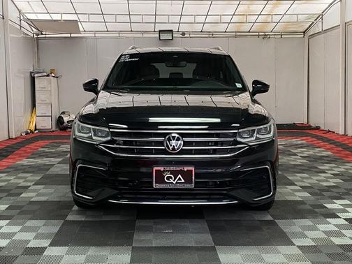 2022 Volkswagen Tiguan 2.0T SEL R-Line 4MOTION