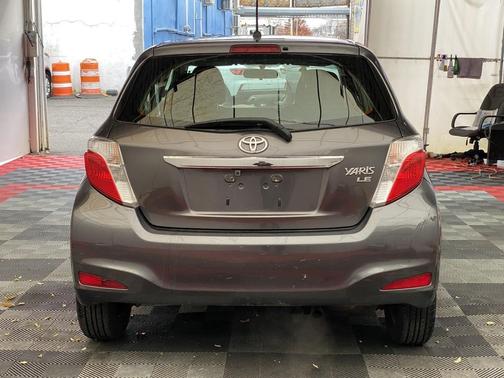 2014 Toyota Yaris LE