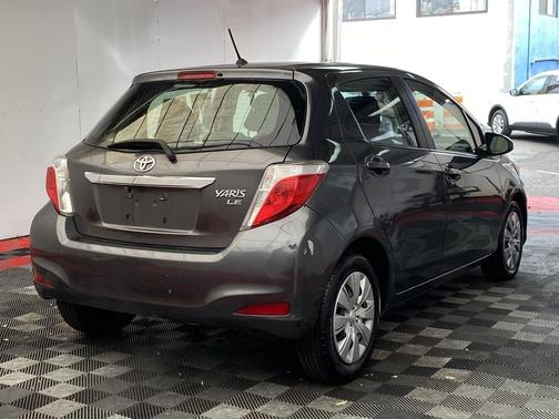 2014 Toyota Yaris LE