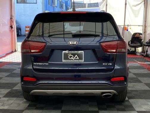 Imperial Blue 2020 Kia Sorento EX