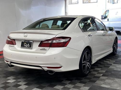2016 Honda Accord Touring