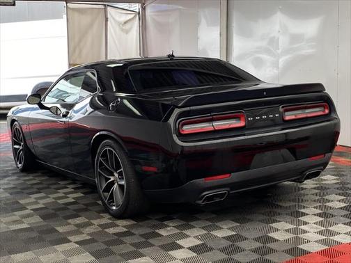 2016 Dodge Challenger R/T Scat Pack