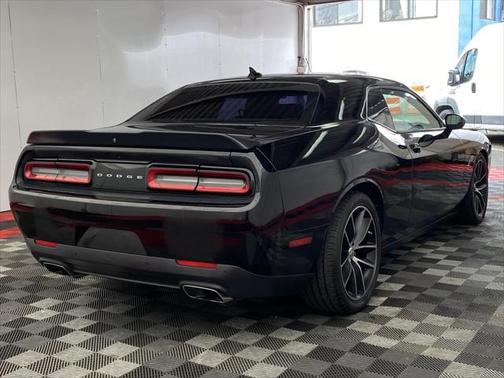 2016 Dodge Challenger R/T Scat Pack