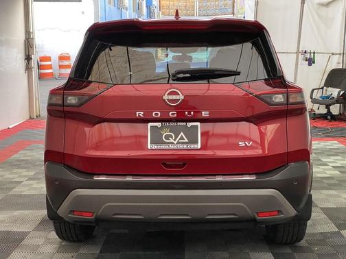 2022 Nissan Rogue SV
