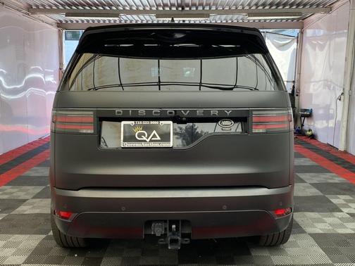 Santorini Black Metallic 2021 Land Rover Discovery P360 HSE R-Dynamic