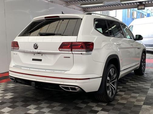 2022 Volkswagen Atlas 3.6L SEL Premium