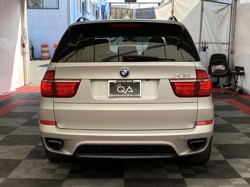 Titanium Silver Metallic 2013 BMW X5 xDrive50i