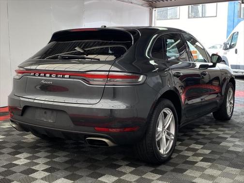 2020 Porsche Macan Base