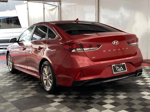 2019 Hyundai SONATA SE
