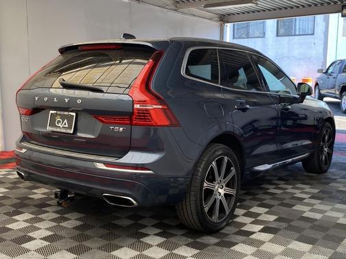 Denim Blue Metallic 2018 Volvo XC60 T5 Inscription