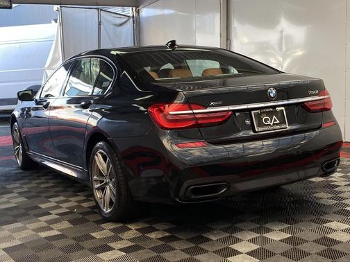 2019 BMW 750 i xDrive