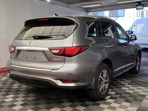 2020 INFINITI QX60 Luxe