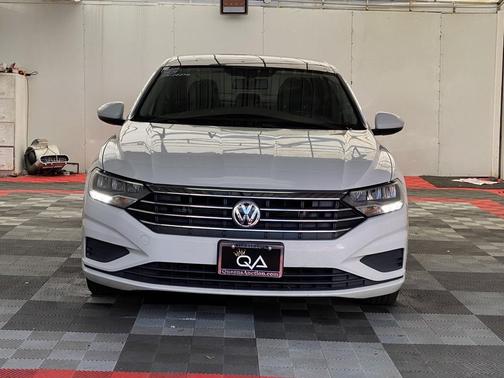 Pure White 2019 Volkswagen Jetta 1.4T SE