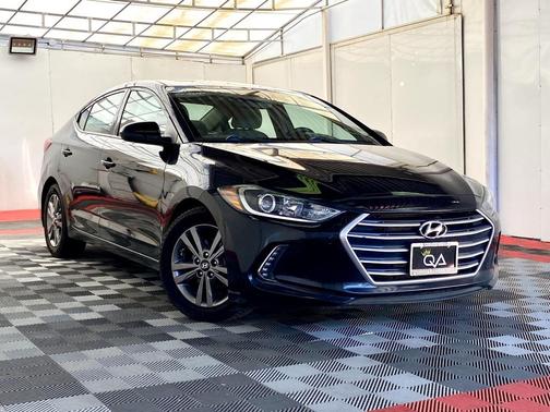 2017 Hyundai ELANTRA Limited