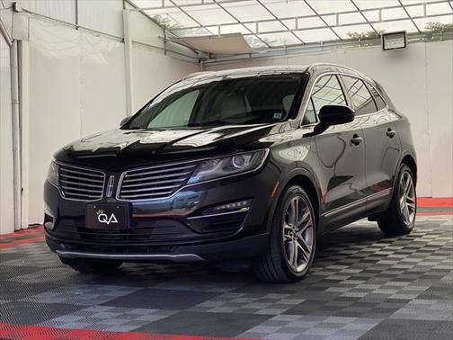 2015 Lincoln MKC Base