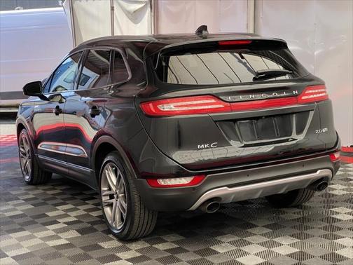 2015 Lincoln MKC Base