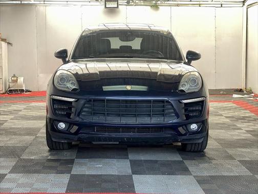 2015 Porsche Macan S