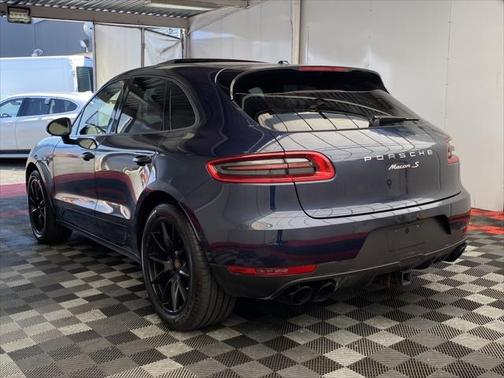 2015 Porsche Macan S