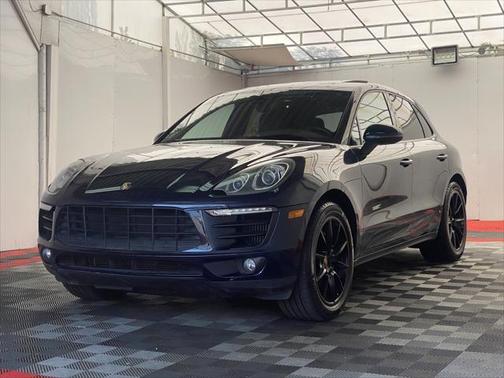 2015 Porsche Macan S