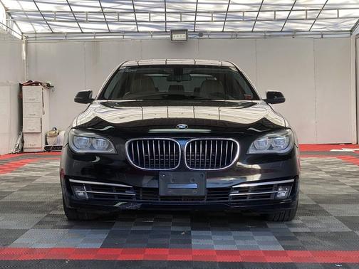 2013 BMW 750 Li xDrive