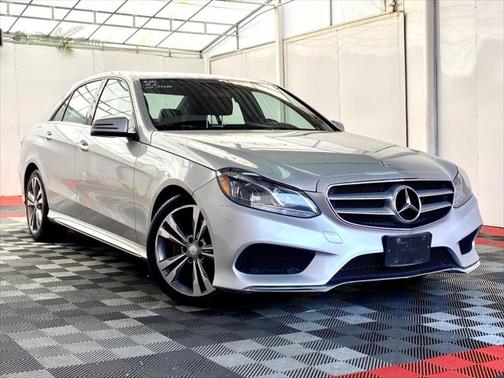 2016 Mercedes-Benz E-Class 4MATIC