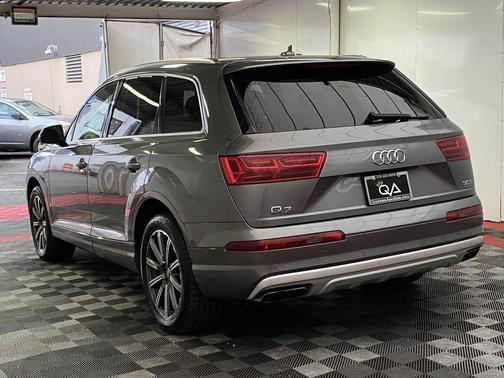 2017 Audi Q7 3.0T Premium