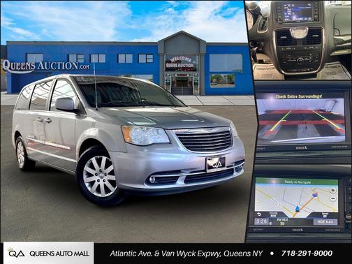 2014 Chrysler Town & Country Touring