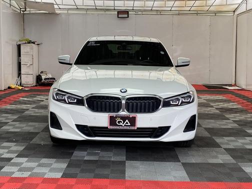 Mineral White Metallic 2023 BMW 330 xDrive