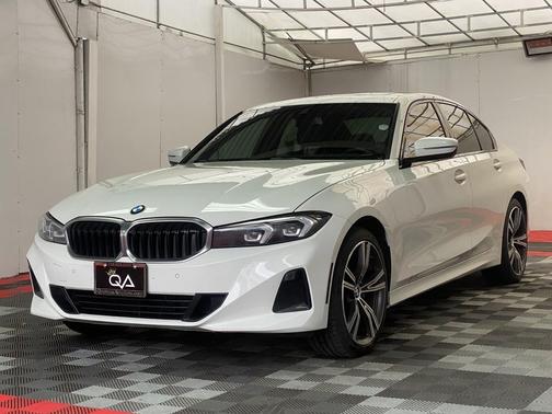 Mineral White Metallic 2023 BMW 330 xDrive