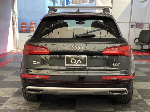2018 Audi Q5 2.0T Premium Plus