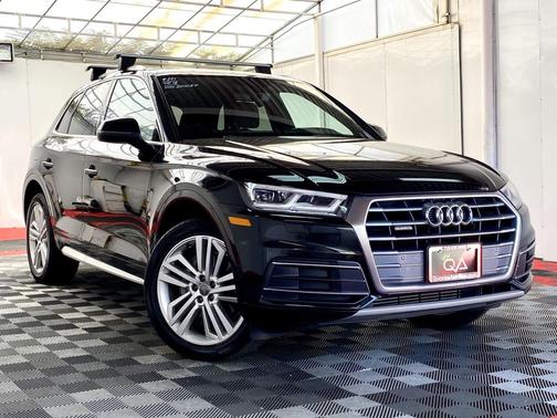 2018 Audi Q5 2.0T Premium Plus