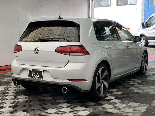 2019 Volkswagen Golf GTI 2.0T S 4-Door