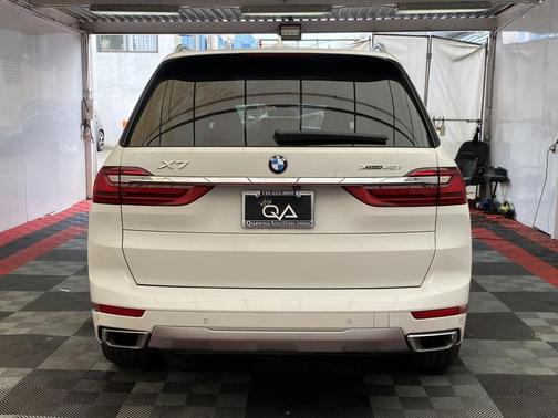 Alpine White 2020 BMW X7 xDrive40i