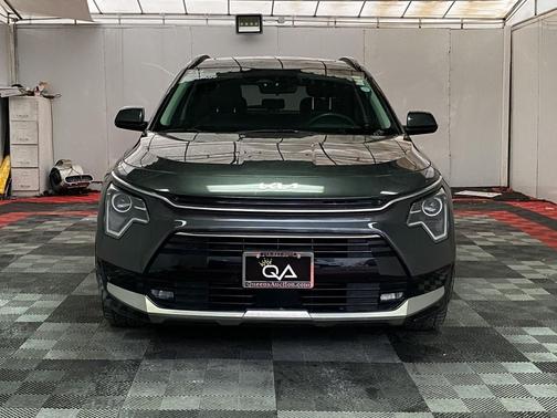 2023 Kia Niro Touring
