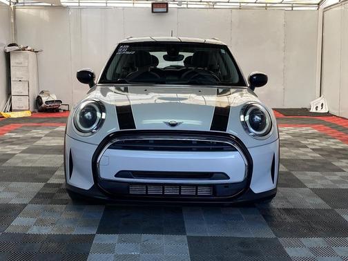 2022 MINI Hardtop Cooper