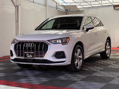 2021 Audi Q3 40 Premium