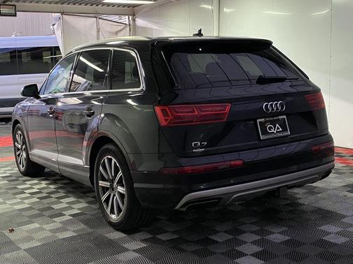 2019 Audi Q7 55 Prestige